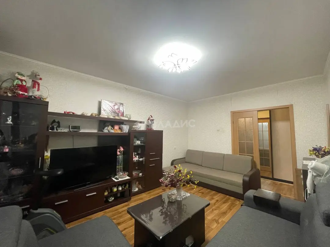 Продается 2-комн. квартира, 49.5 м²