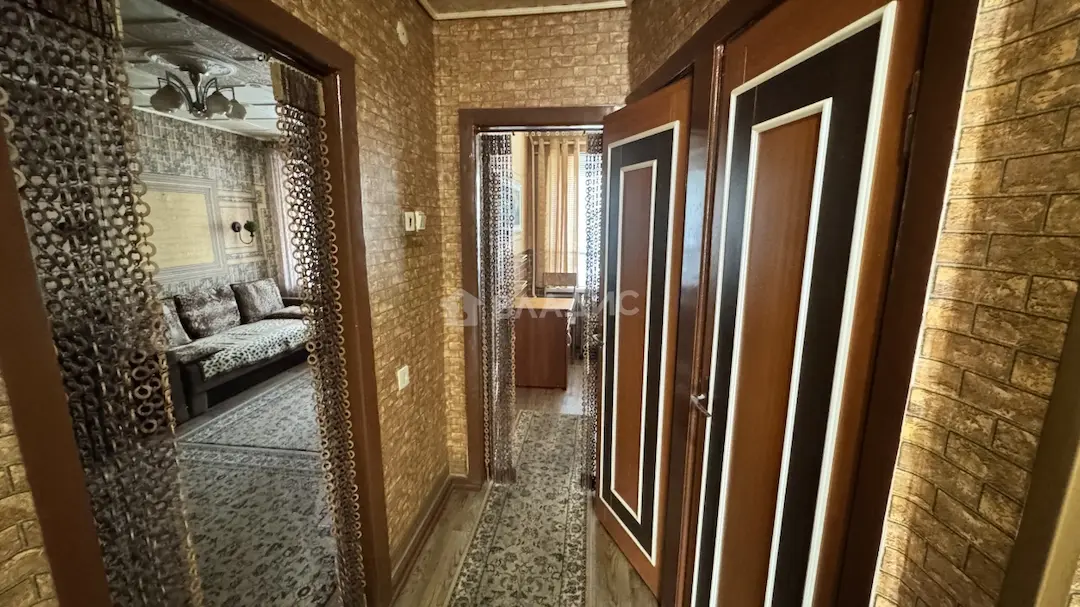 Продается 3-комн. квартира, 63.6 м²