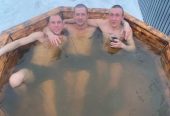 Баня с чаном на природе — отдых для тела и души.