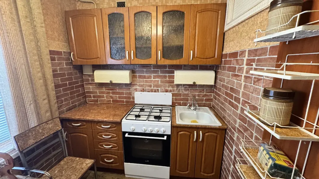 Продается 3-комн. квартира, 63.6 м²