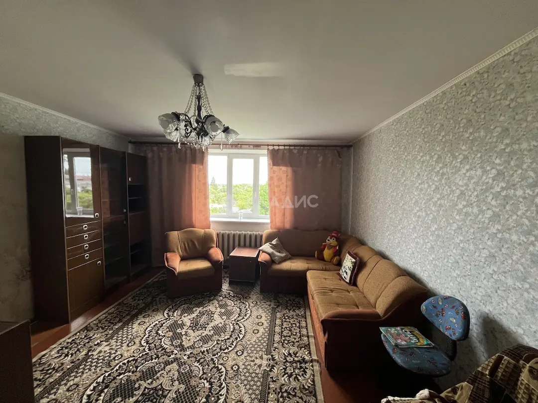 Продается 2-комн. квартира, 65.4 м²