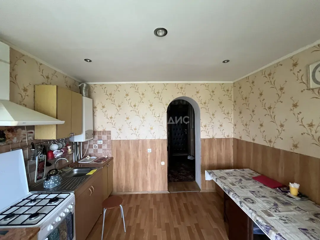 Продается 2-комн. квартира, 65.4 м²