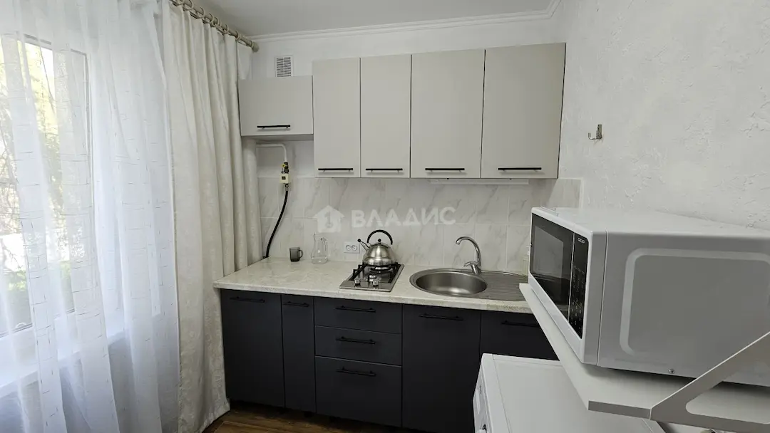 Продается 2-комн. квартира, 41.5 м²