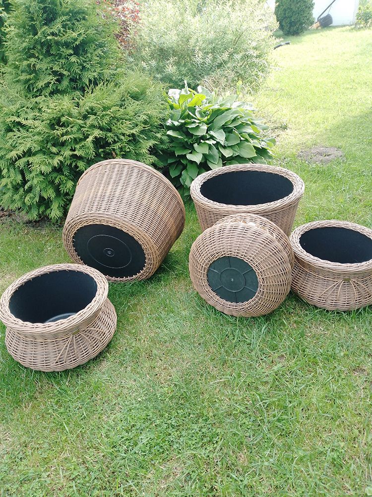 Продам кашпо из ротанга, объём от 12л. до 60л.