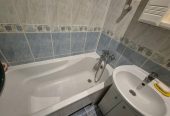Сдаëтся 2 комнатная квартира ул Войнич