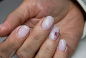 Комбинированный маникюр с укреплением гелем – ищу моделей!