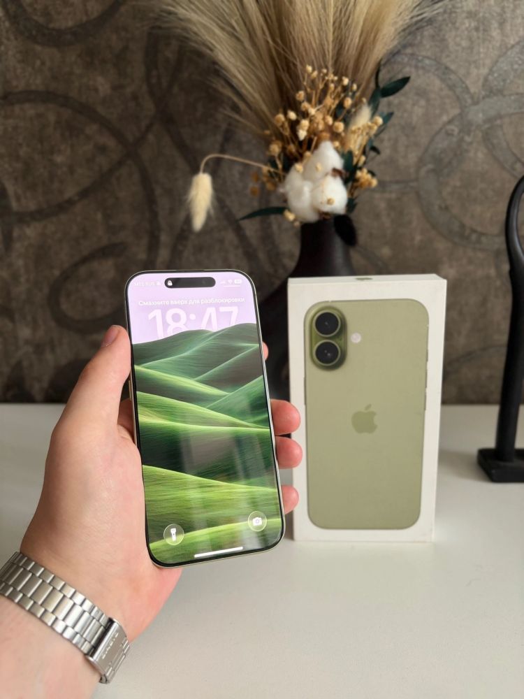Обменяю iPhone 17 256 Green