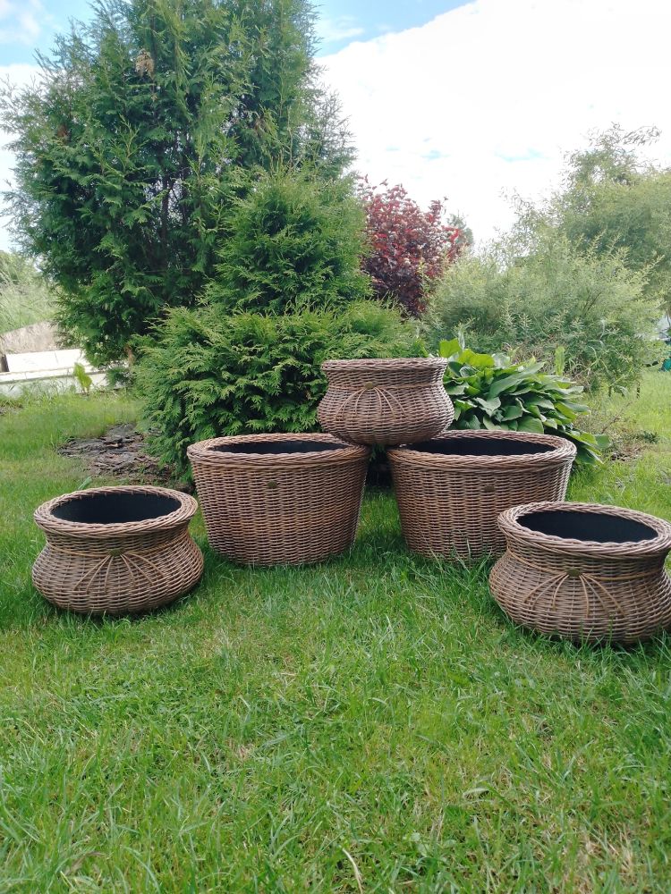 Продам кашпо из ротанга, объём от 12л. до 60л.