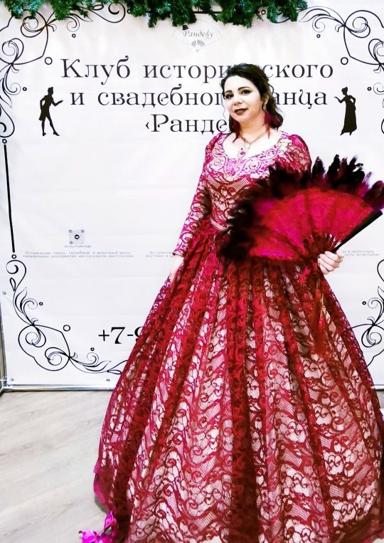 Прокат и пошив тематических костюмов в Калининграде — для спектаклей, праздников, мероприятий