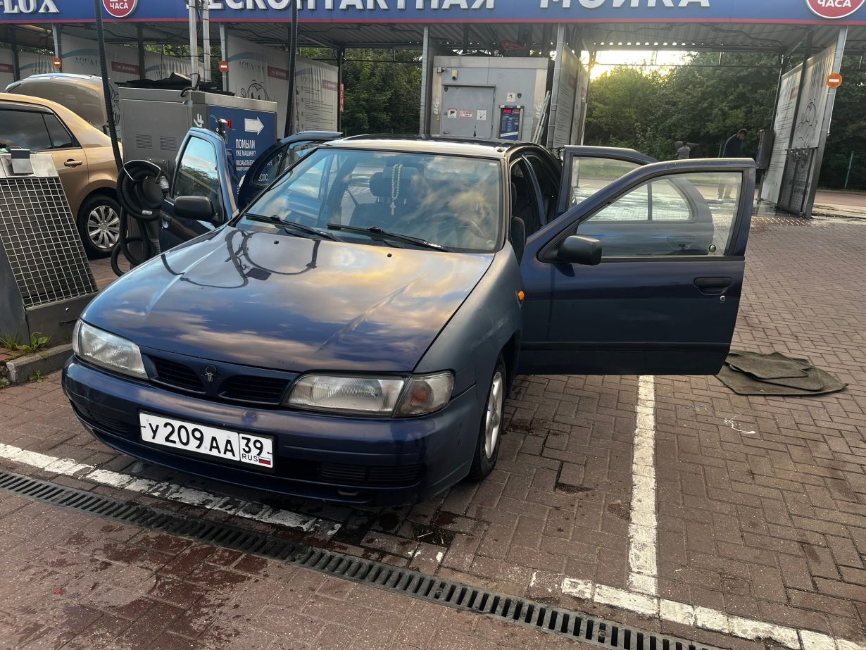 Nissan Almera N15, 1997 год, 1.4 бензин