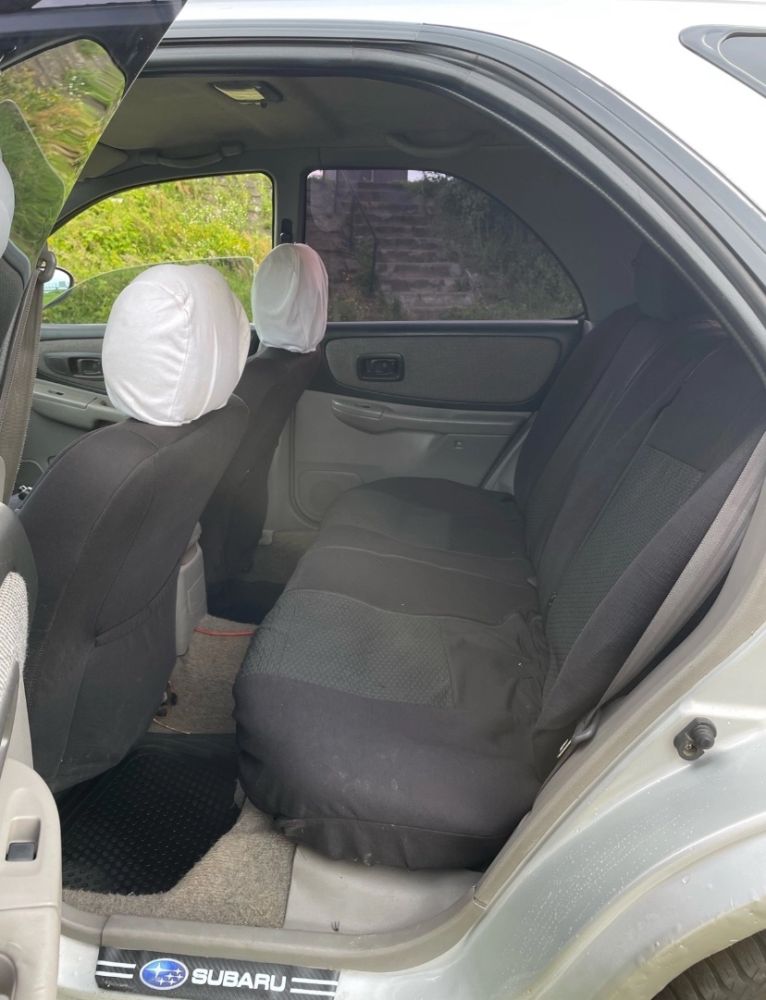 Subaru Impreza 1-го поколения в кузове универсал (GF) 1999год рестайлинг