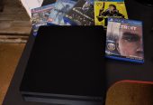 PS4 Slim на 500GB. Состояние хорошее