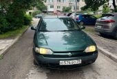 Автомобиль Renault Safrane