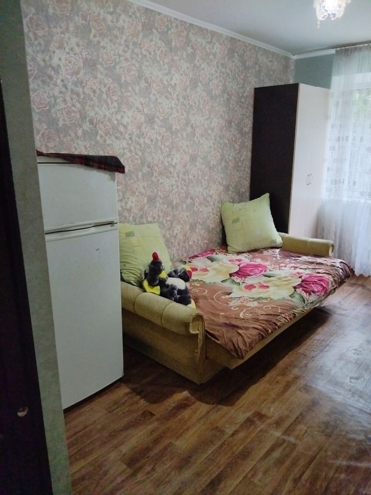 Сдам комнату в 5 комнатной секции на ул. Серпуховская