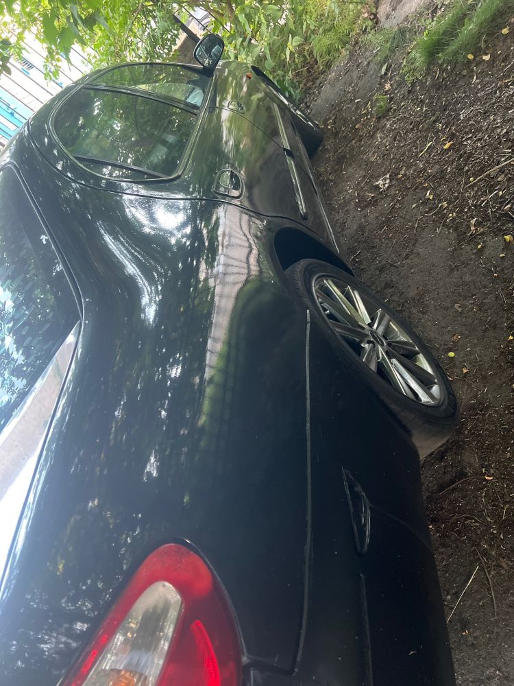 Продам Nissan Maxima 2.0, 2000 г