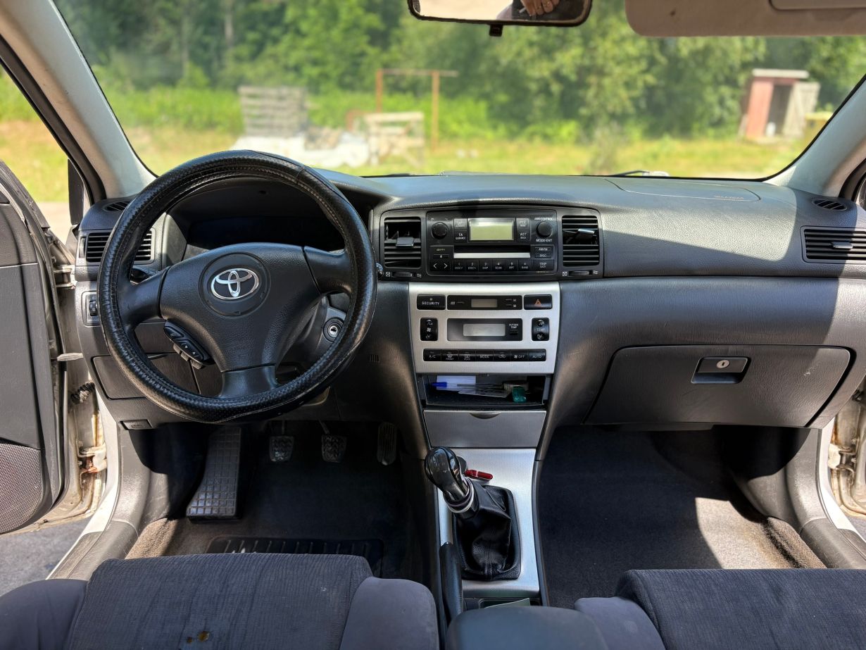 Продам тойоту Corolla