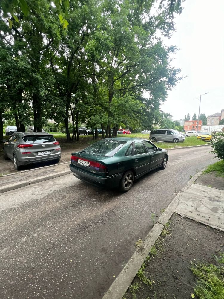 Автомобиль Renault Safrane