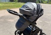 Продам детскую коляску 3 в 1 Riko Basic Montana.