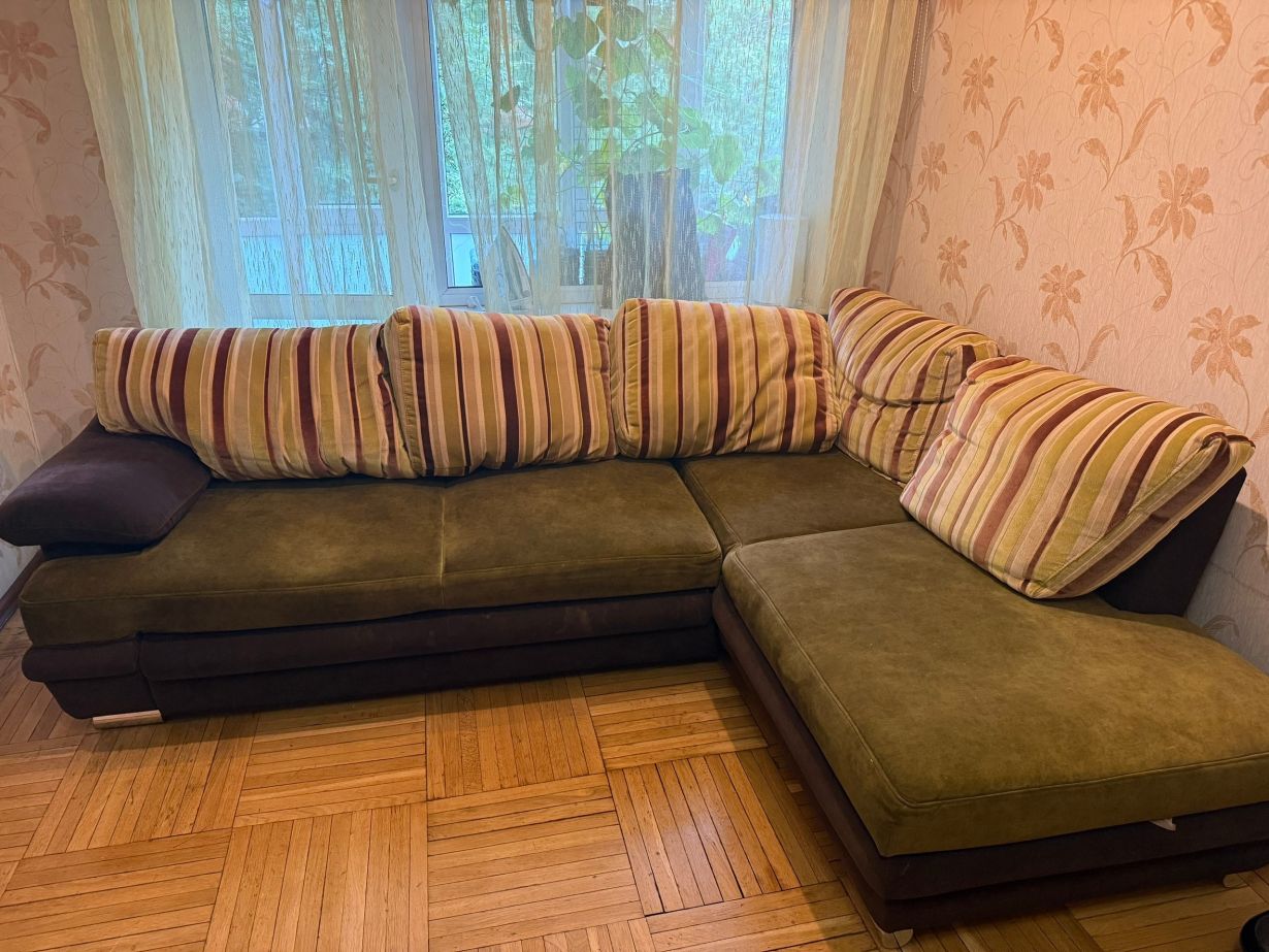 Продается диван, есть ящик для белья