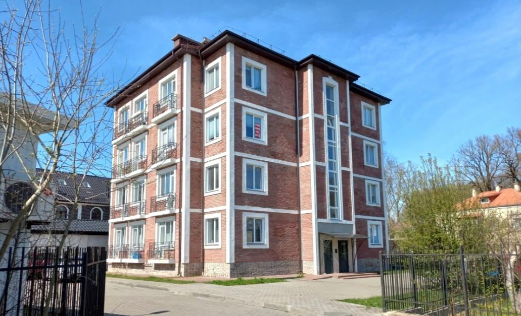 Сдаётся 2 комнатная квартира ул. Бассейная