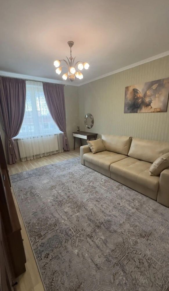 Сдаëтся 1 комнатная квартира, ул. Н. Карамзина, новый дом.