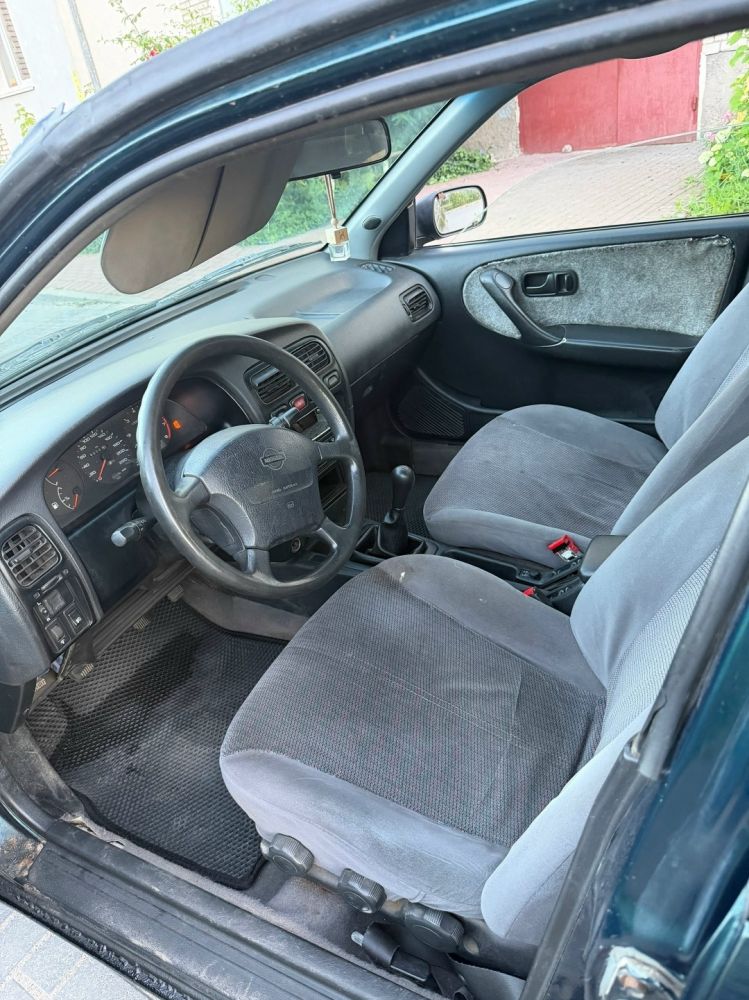 Продам/обменяю Nissan primera 1995 Объём двигателя 2.0 бензин