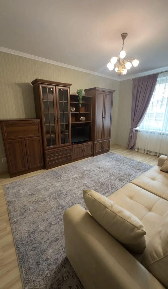 Сдаëтся 1 комнатная квартира, ул. Н. Карамзина, новый дом.
