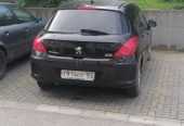 Пежо 2011год 1.6 без оформления