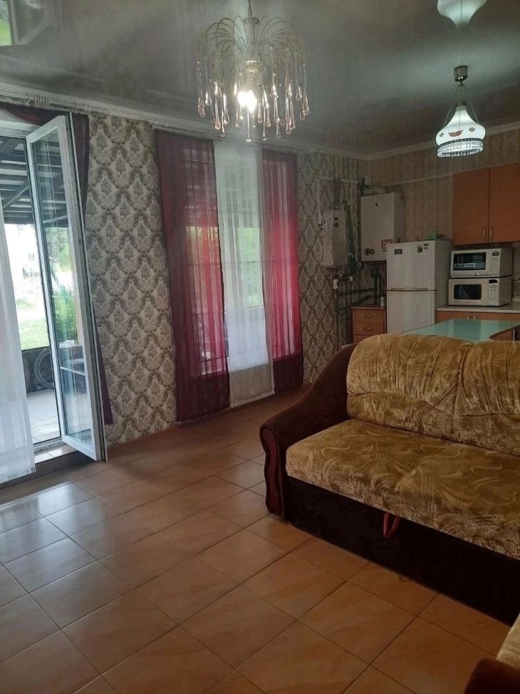 Сдаëтся, 2 комн. кв, Малое Луговое, как на длительный срок, так и короткий,