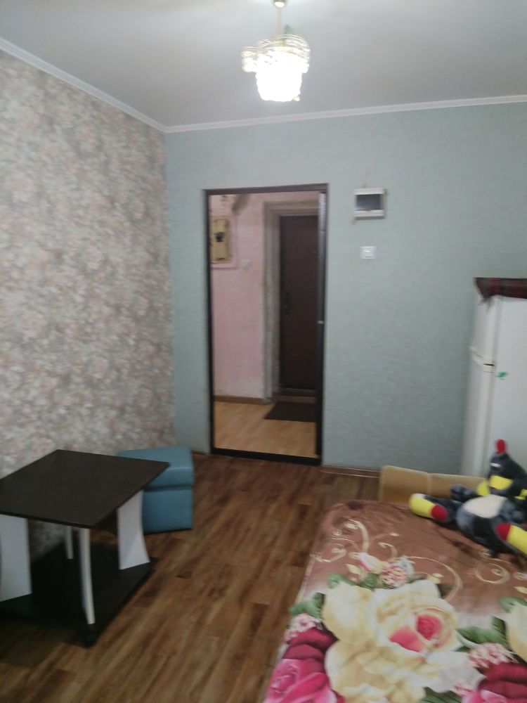 Сдам комнату в 5 комнатной секции на ул. Серпуховская