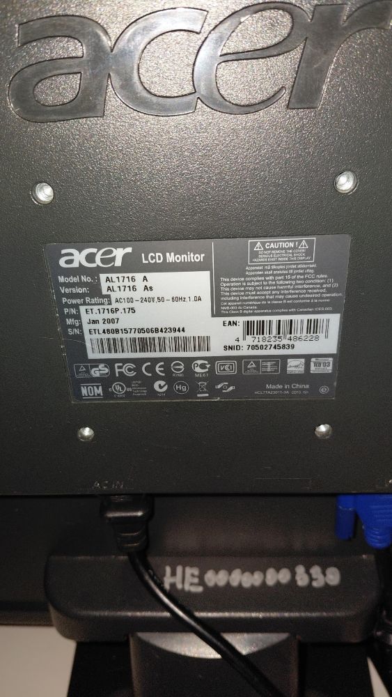 Монитор Acer AL1716. Состояние: рабочее.