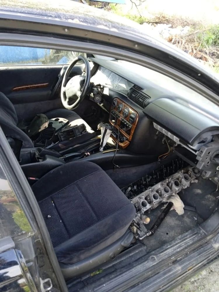 По запчастям Opel, двигатель 2,5 тд м 51 разобран что с ним не известно