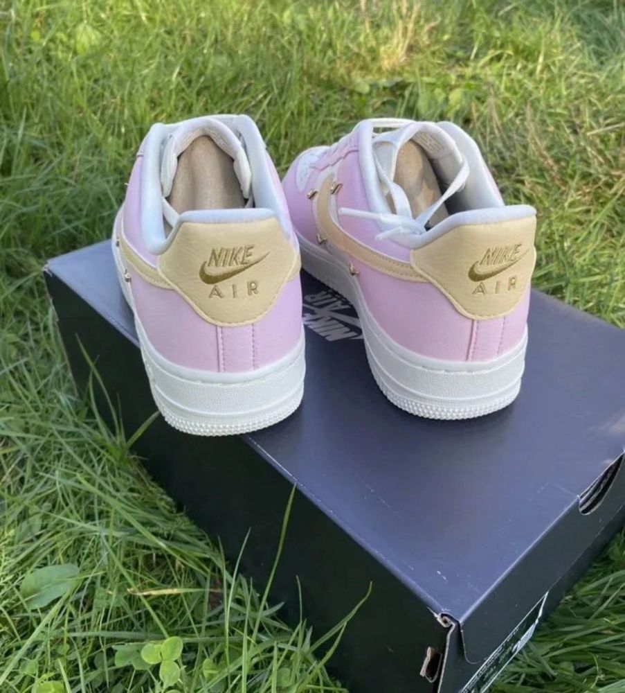 Nike Air Force 1 ‘07 LX, Размер 38.5 EU