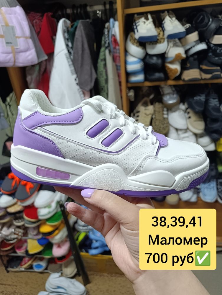 Продам кроссовки. 10 моделей