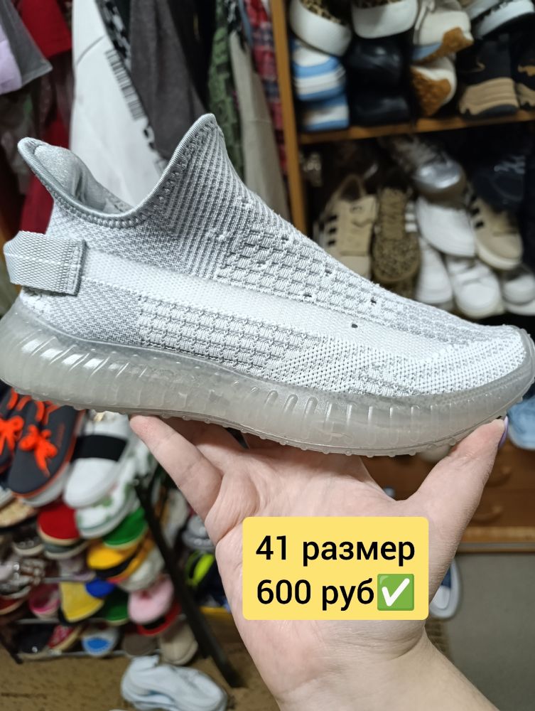 Кроссовки женские. 9 моделей