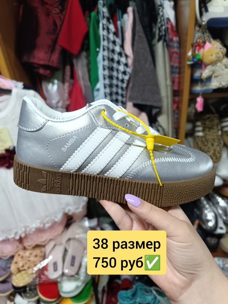 Женские кроссовки. 7 моделей