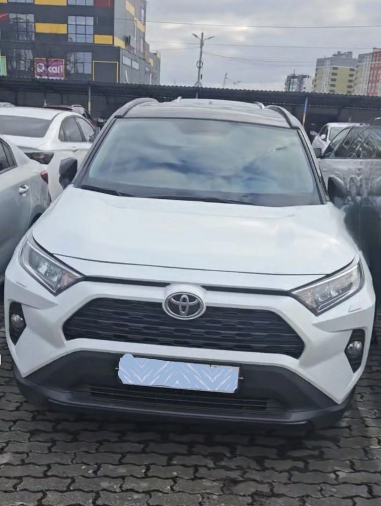 TOYOTA RAV4 2.0 CVT