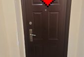 Продам дверь правую железную входную 860×2050