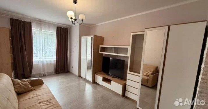Продается 1 кoмнaтнaя квapтиpa в Чкаловске