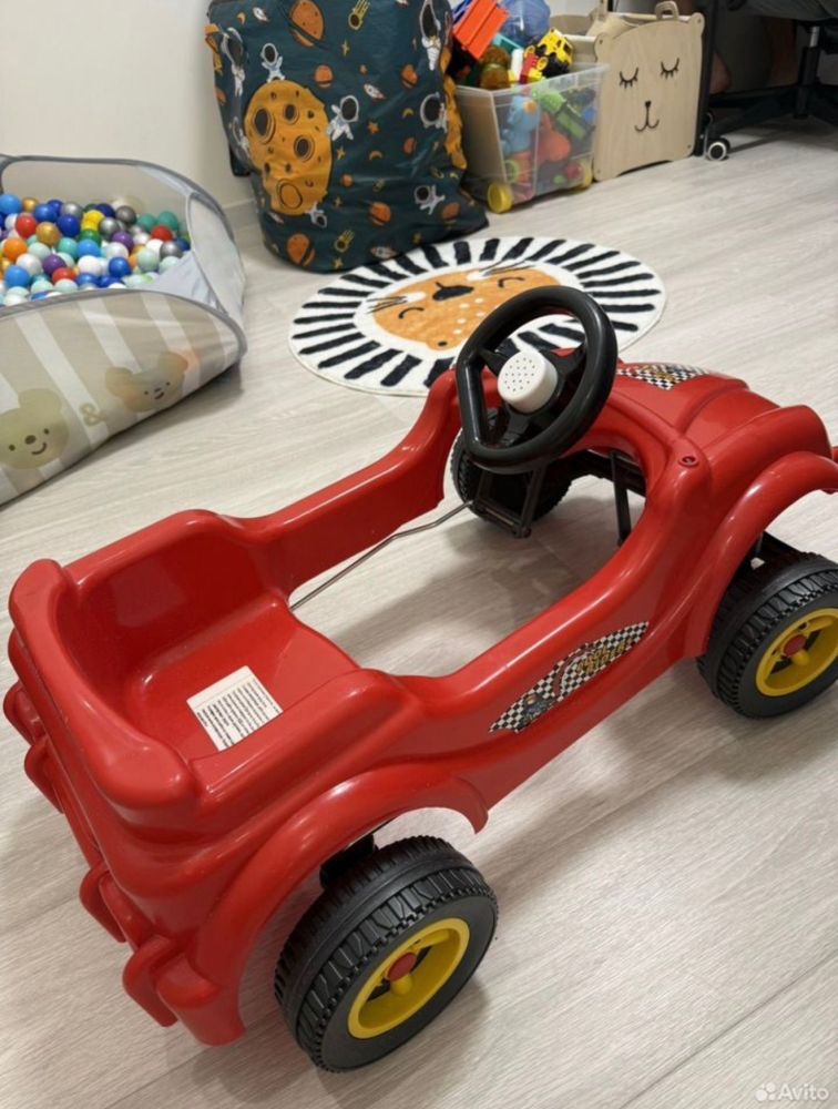 Продам машинку