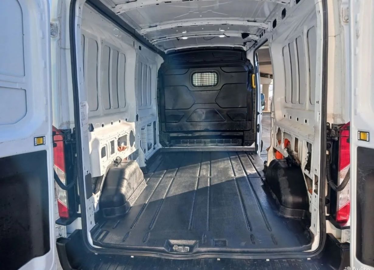 Микроавтобус Ford Transit 2.2 MT 2022г
