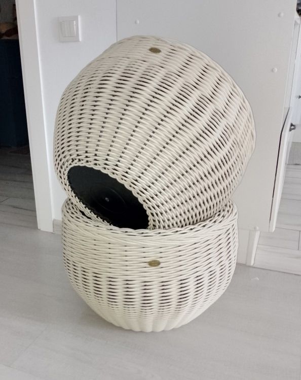 Продам кашпо из ротанга, объём от 12л. до 60л.