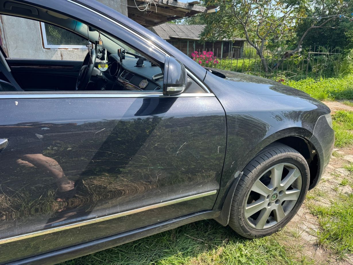 Продам шкоду Суперб 2010 года. 1.8 TSI
