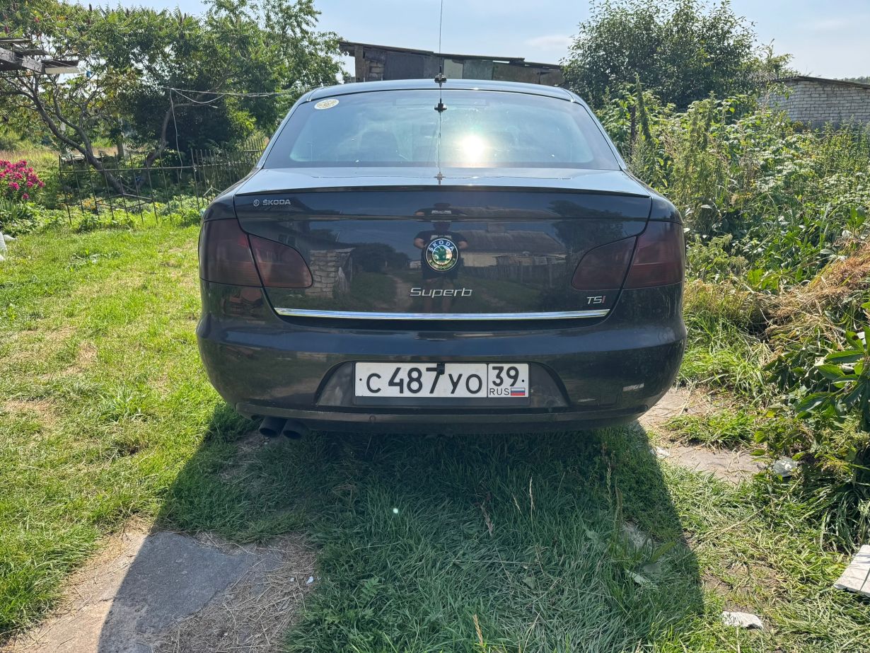 Продам шкоду Суперб 2010 года. 1.8 TSI