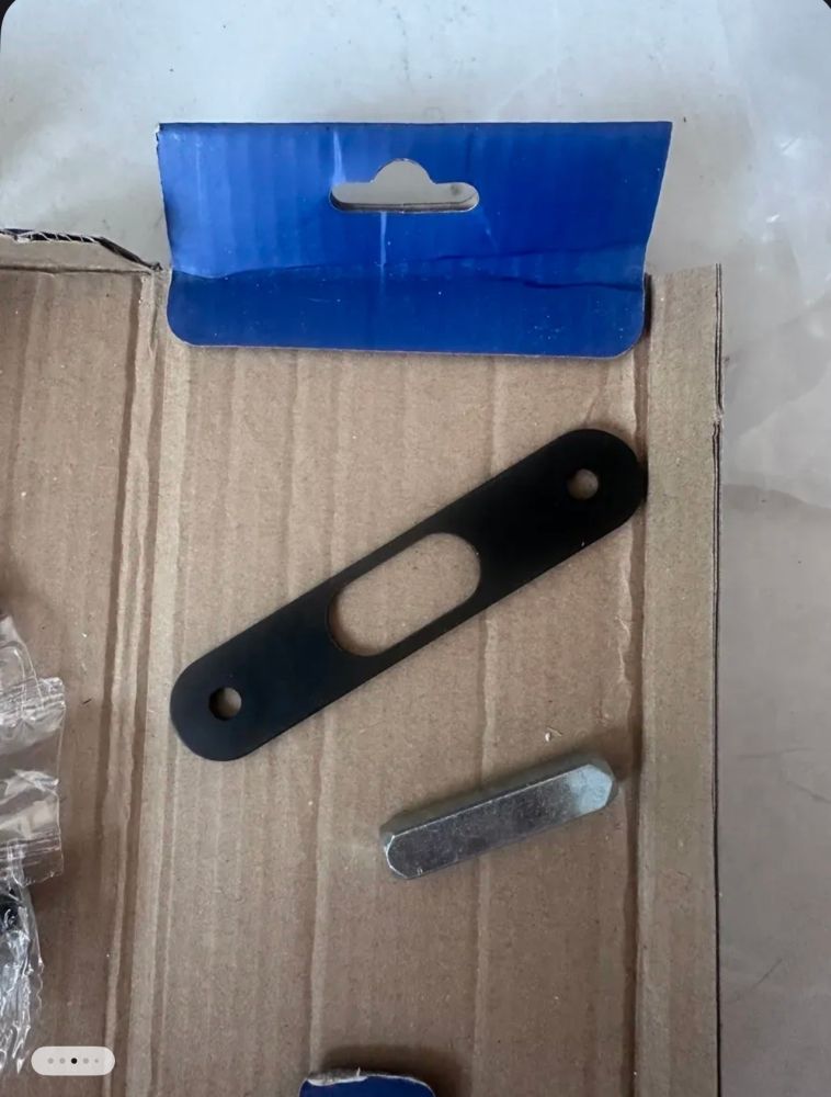 Продам ручку для двери межкомнатной
