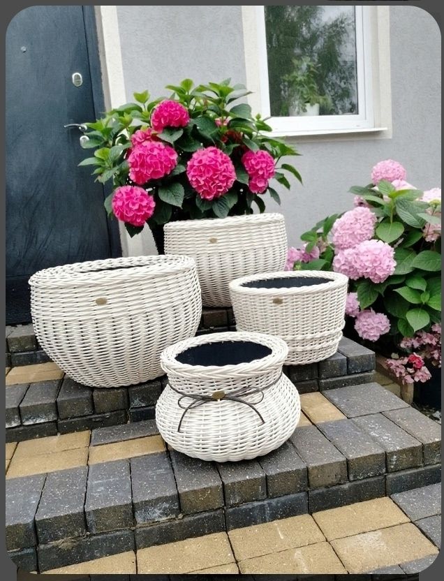 Продам кашпо из ротанга, объём от 12л. до 60л.