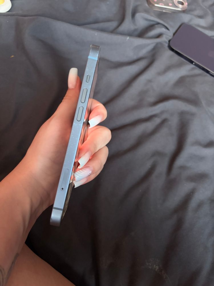 iPhone 14 128гб