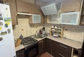 Сдаётся уютная двухкомнатная квартира в г. Светлом, на первом этаже