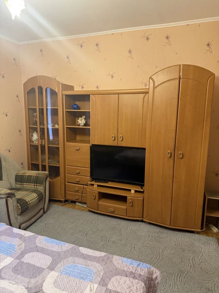 Сдаётся уютная двухкомнатная квартира в г. Светлом, на первом этаже