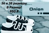 Широкий ассортимент кроссовок